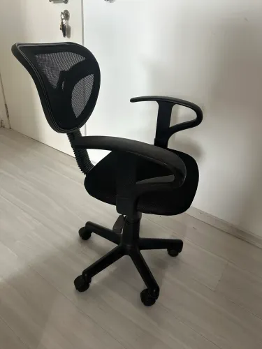 Vendo cadeira de escritório 
