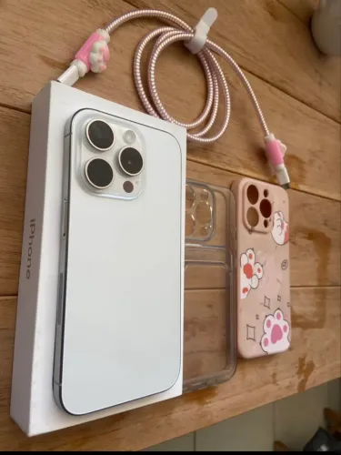 IPHONE 15pro 256 usado
