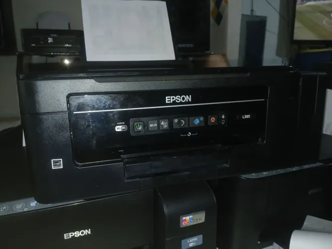 Impressora epson L395 nova
