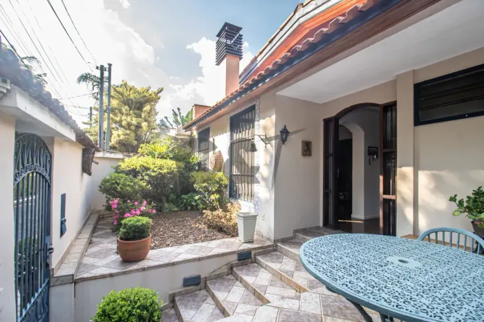 Casa Térrea - 2 Dormitórios à Venda na Granja Julieta - São Paulo/SP