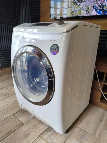 Máquina lava e seca Electrolux 9kg