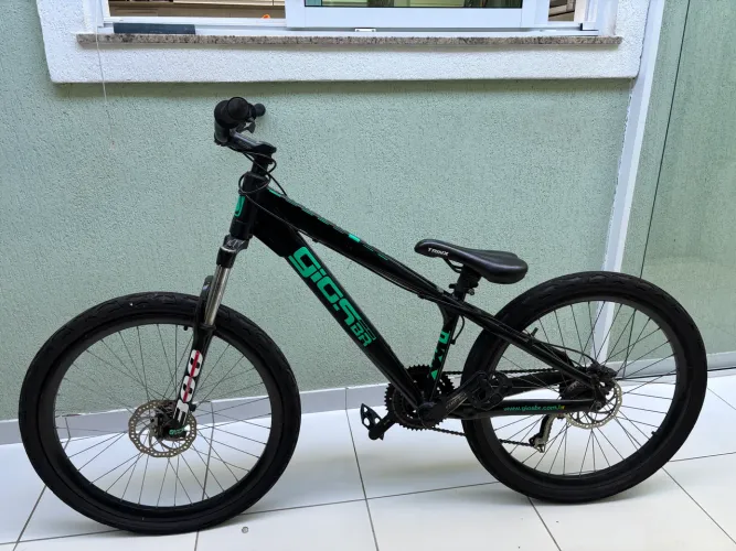 Bicicleta Gios BR Aro 26 | Shimano MT200 | Kenda Flame |