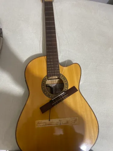 Violão marca tonant