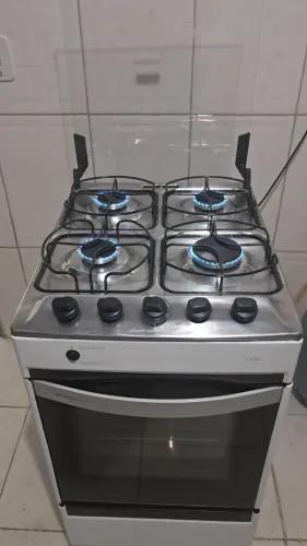 Fogão Brastemp 4 bocas automático, funcionando perfeitamente em ótimo estado!(Entrego)