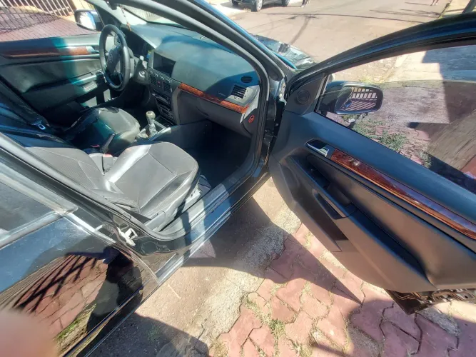 Chevrolet Vectra Elegan. 2.0 MPFI 8V Flexpower MEC 2007