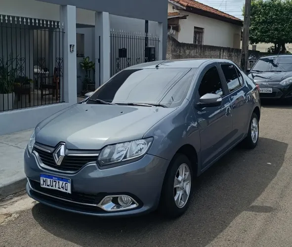 Renault Logan Dyna. Easyr Hi-flex 1.6 8V 2015