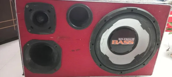 Vendo som de mala