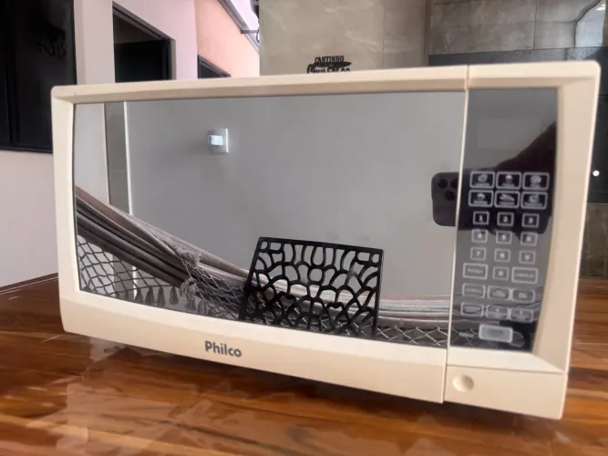 Micro-ondas Philco 19L Branco 220V Usado
