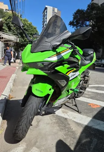 NINJA 500 SE 2025 - 10,5k km rodados