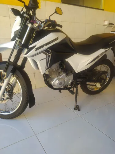 Bros 160 2023 Muito Conservada 