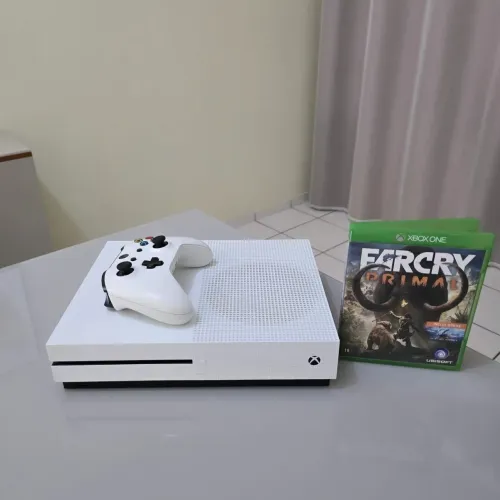 Xbox One S 1TB