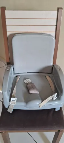 Cadeira de alimentação 