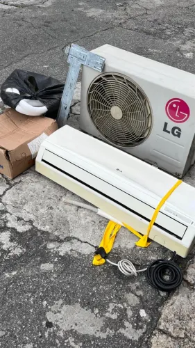 AR CONDICIONADO LG 12.000 BTU AR QUENTE E FRIO!!