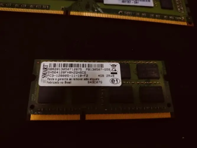 Memórias RAM DDR3 - 4GB para Portátil + 3x 2GB para Desktop (SMART / HP)