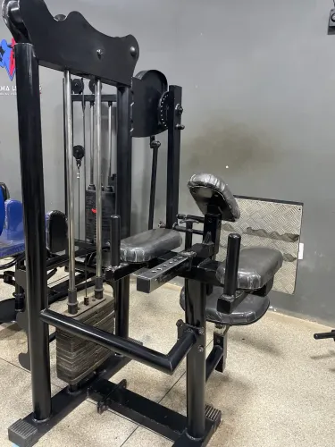 Máquina de glúteo 4 apoio 4 polegadas