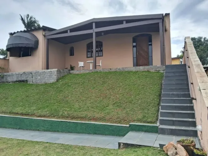 Casa com 2 dormitórios à venda, 226 m² por R$ 750.000,00 - Granja Viana - Cotia/SP