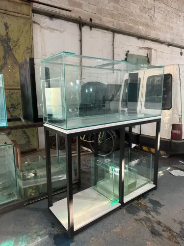 aquário 120x60x60 10mm com base, sump e sistema de botas