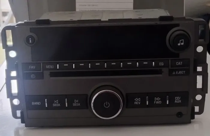 VENDO UM RÁDIO TOCA CD SEMI-NOVO DA CAPTIVA 2011 A 2017 ORIGINAL