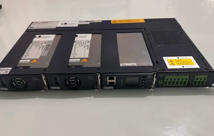 Fonte Retificadora B600 ZTE 60Ah