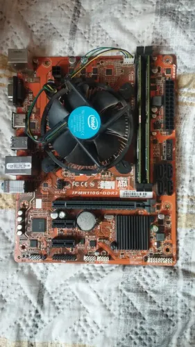Kit Placa Mae  Lga1151 + processador + 8Gb ram