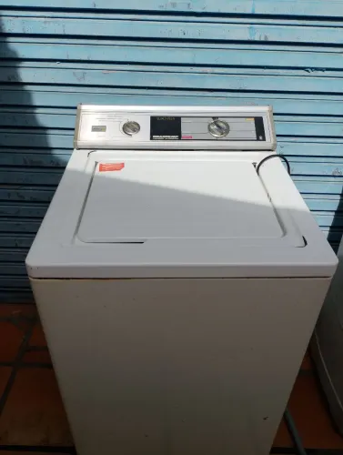 Vendo duas máquinas de lavar roupas !