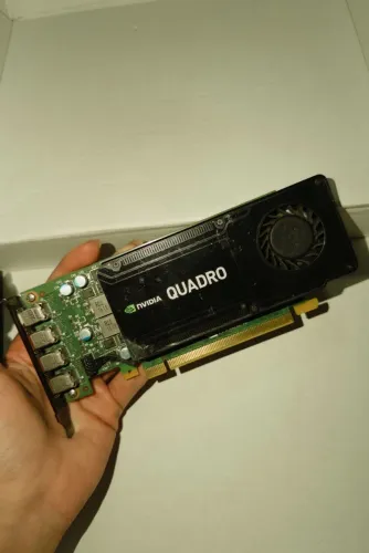 Placa de Vídeo NVIDIA Quadro K1200 4GB - Nunca Utilizada