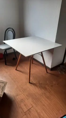 Mesa de jantar doação