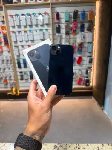 iPhone 13 128g bateria 100% com caixa valor 2400$