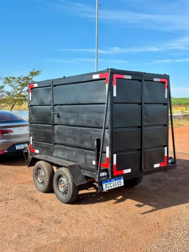 Carretinha 2 eixos reforçada