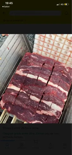 Máquina formadora de espetinhos 