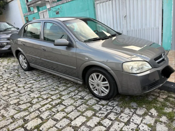 Chevrolet Astra Sedan 2.0/ CD 2.0 MPFI 8V 4P Aut. 2004