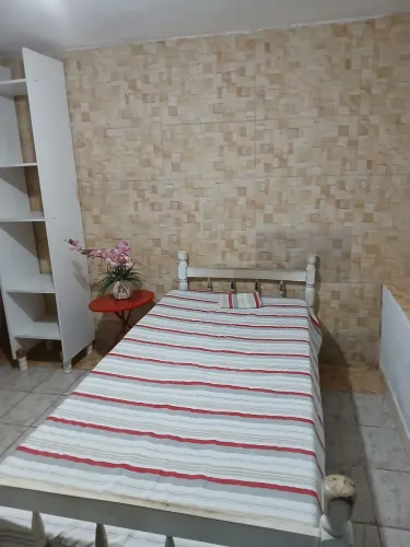 Aluguel de quarto para mulheres *LEIA O ANÚNCIO**