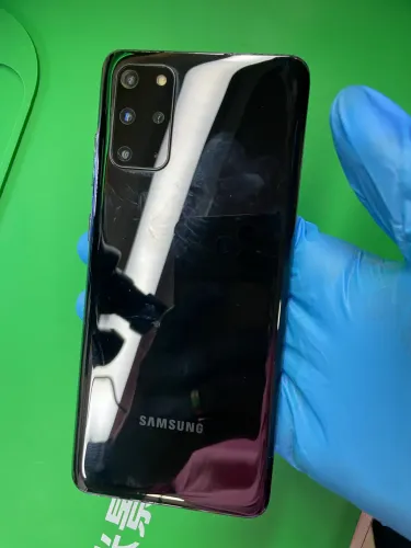 Samsung s20 plus
