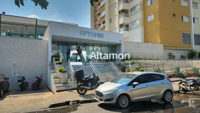 ALUGA-SE APARTAMENTO 3 SUÍTES - SALA AMPLA 2 VAGAS GAVETA - LAZER COMPLETO