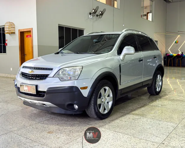 Chevrolet Captiva 2.4 SFI Ecotec FWD 16V Gasolina 4P Aut. 2011
