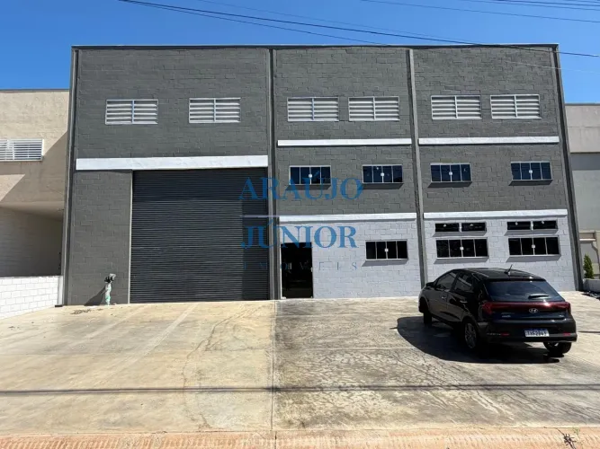 Aluguel de Galpão Industrial com 945m² no CINTEC de Santa Bárbara D'Oeste - Santa Bárbara 