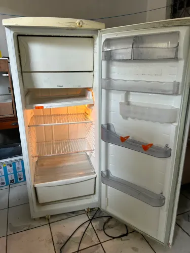 Geladeira consul 340L (frete grátis)