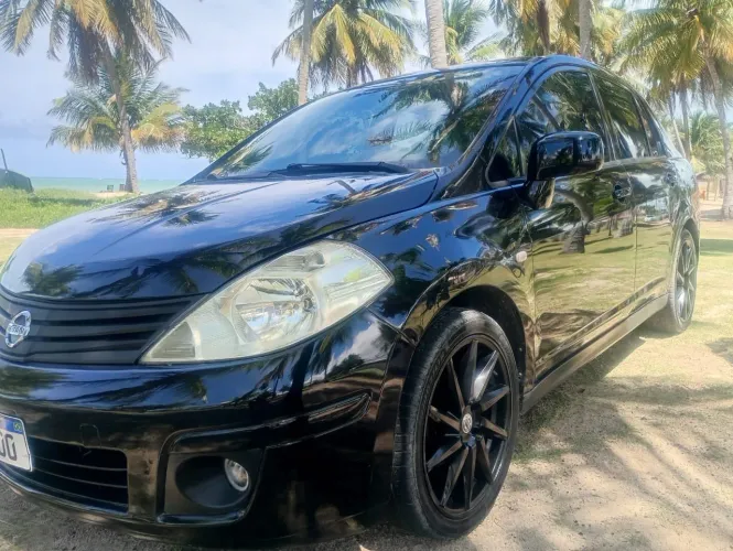 Nissan Tiida Sedan 1.8 16V Flex Fuel 4P 2012