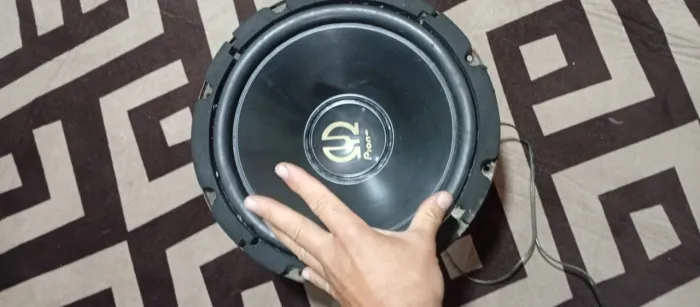 Auto falante 12 polegadas Pioneer 450w 4ohms funciona ok