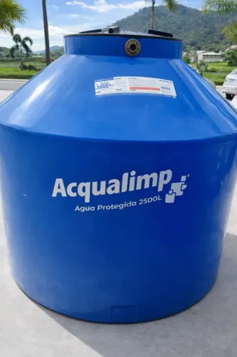 Caixa D`Água Protegida 2.500L Acqualimp NOVA (ENTREGANDO EM MARICÁ) 10 anos de garantia.