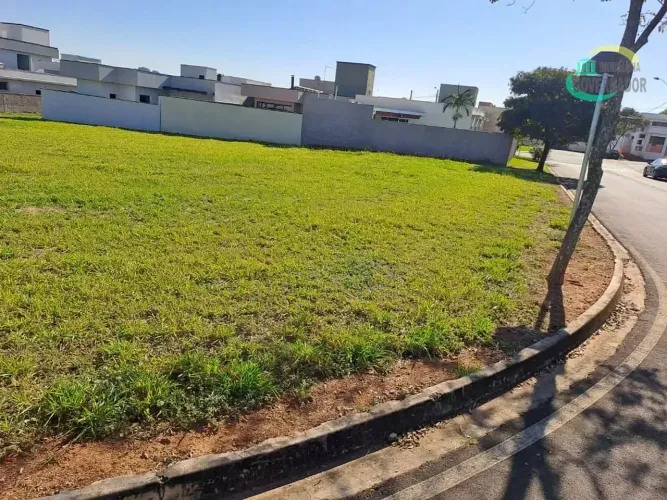 Terreno à venda, 300 m² - Centro - Estiva Gerbi/SP