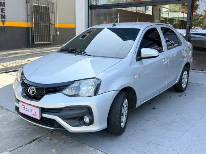 Toyota Etios X Plus Sedan 1.5 Flex 16V 4P Mec. 2019