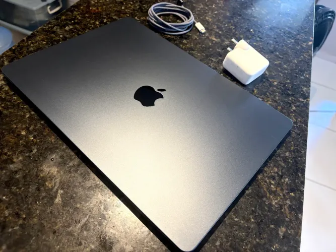 MacBook Air M3 ( 15 polegadas)