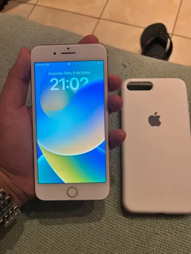 iPhone 8 Plus , usado em perfeito estado e único dono