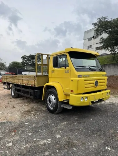 Vw 13180 4x2 worker 2012 único dono