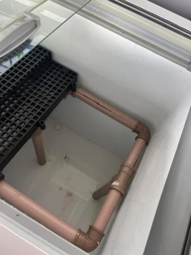 Vendo FREEZER FRICON 311 L DE PRIMEIRA