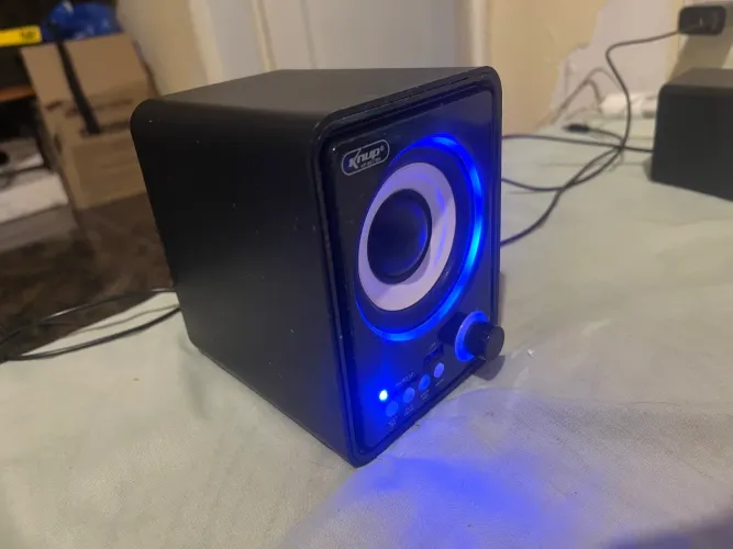 Caixa de som pc notebook subwoofer knup com Bluetooth