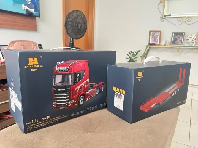 SCANIA 770 s V8 + carreta