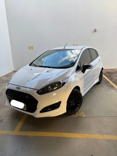 Ford Fiesta SEL 1.6 16V Flex Mec. 5P 2017