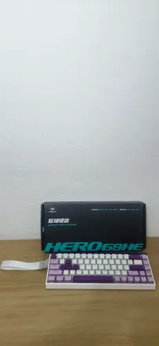 Teclado magnético Aula Hero 68He